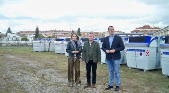 Renovación de 77 contenedores de papel que pasan a ser de carga lateral