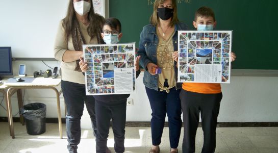 Reparto de los juegos Santa Mart'Oca en los colegios e institutos