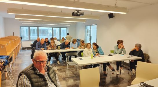 Comienzan los cursos de capacitación digital para mayores de 60 años