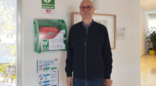 El Ayuntamiento se convierte en el noveno espacio cardioprotegido con la incorporación de un nuevo desfibrilador