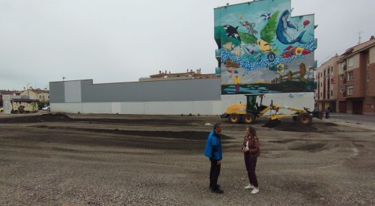 El Ayuntamiento acondiciona el aparcamiento ubicado junto al supermercado Lupa