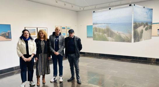 Las playas gallegas y la costa portuguesa protagonizan la nueva exposición de la Sala Tragaluz