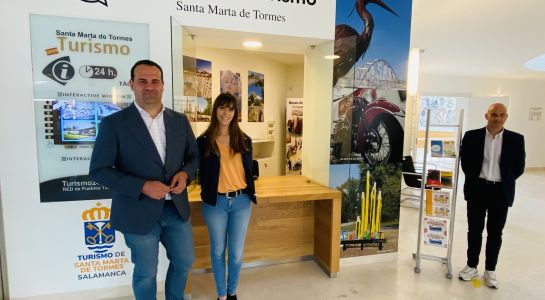 Santa Marta estrena Oficina de Turismo en el Ayuntamiento