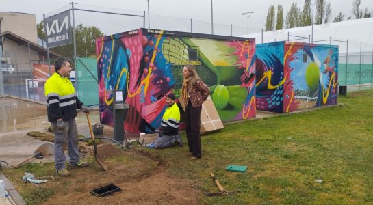 El Ayuntamiento instala una fuente de agua potable en la zona deportiva de La Raqueta