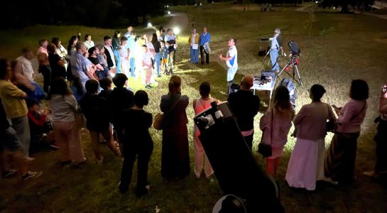 La Isla del Soto acoge una nueva velada astronómica con observación de estrellas