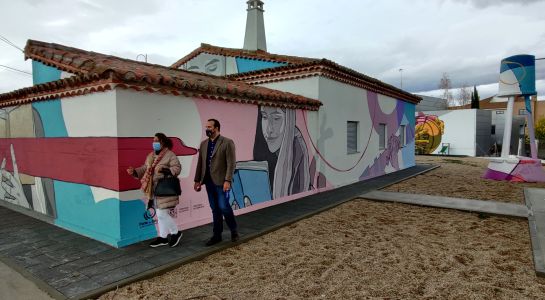 Concurso de bocetos para la nueva pintura del Área Joven