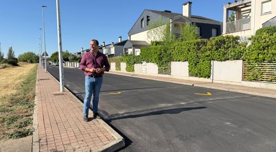 Finalizan las obras de pavimentación de tres calles centrales de Átyka