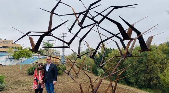 El Ayuntamiento amplía la Ruta del Arte Emboscado con una nueva escultura junto al Paseo Francisco Bernis