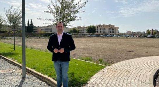 Fin al bloqueo del sector 2 con un polideportivo, 417 viviendas y ajardinamiento de la escollera a coste cero